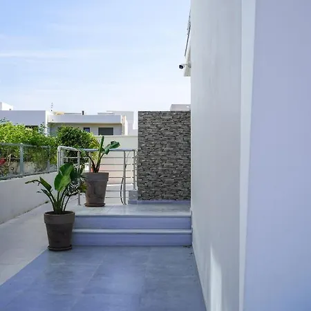 The Twins Apartment 1 Ampavris Exterior photo
