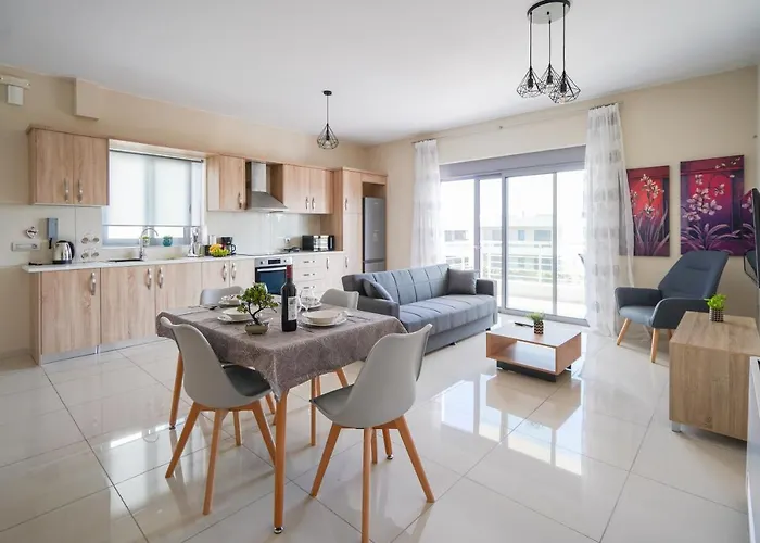 The Twins Apartment 1